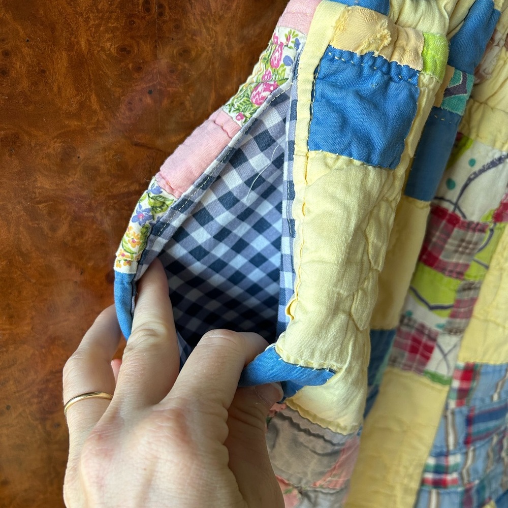 Handmade quilted shorts - Picture 2 of 2